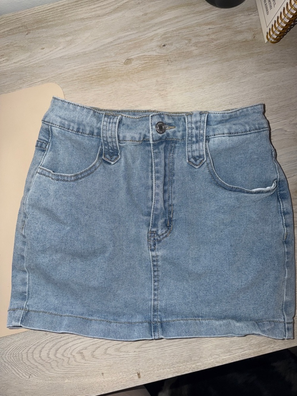 SHEIN Light Blue Denim Mini Skirt with Belt Loops